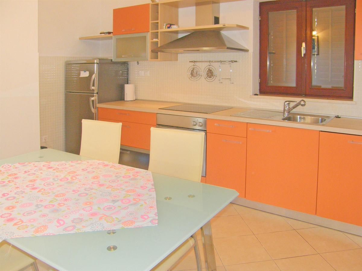 Apartments Rina 普利莫顿 外观 照片
